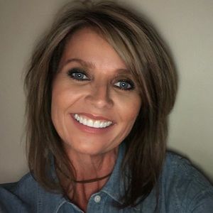 Meet Your Posher 💜